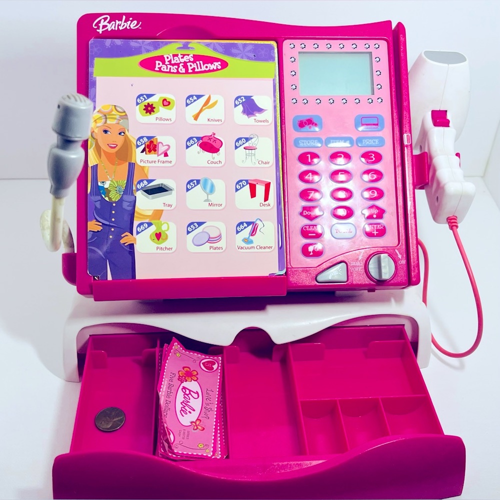 Vintage 2000/ Barbie Cash Register Love To Shop - Works great W/ Accessories